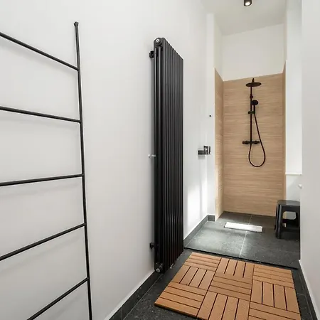 Lokum Vena By Renters
